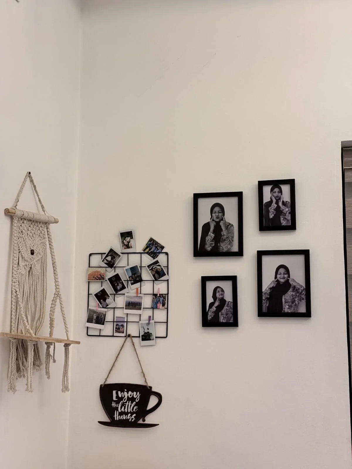 4 Wall Photo frames - Photo frames
