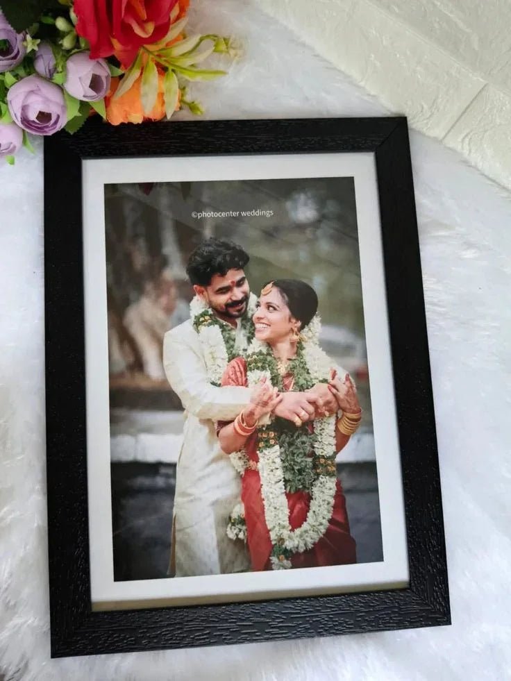 Single photo with small border - Photo frames