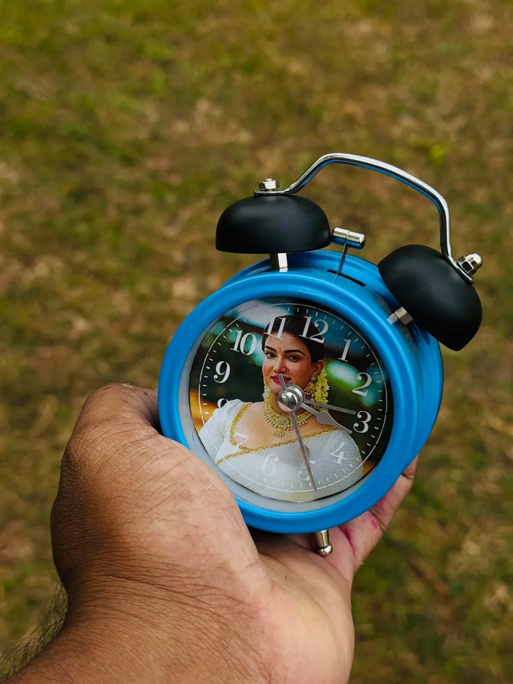 Big alarm clock - Photo frames