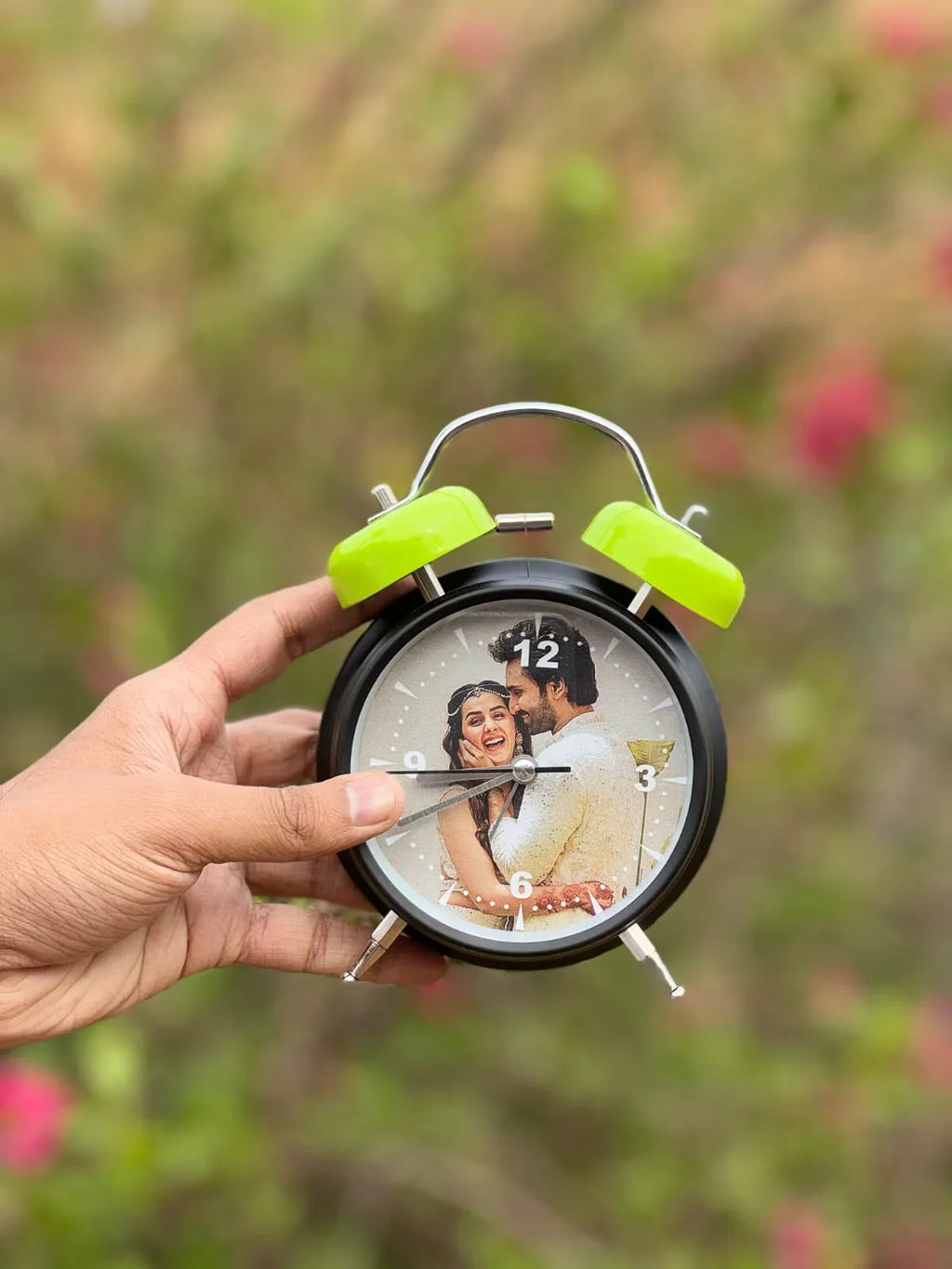 Big alarm clock - Photo frames