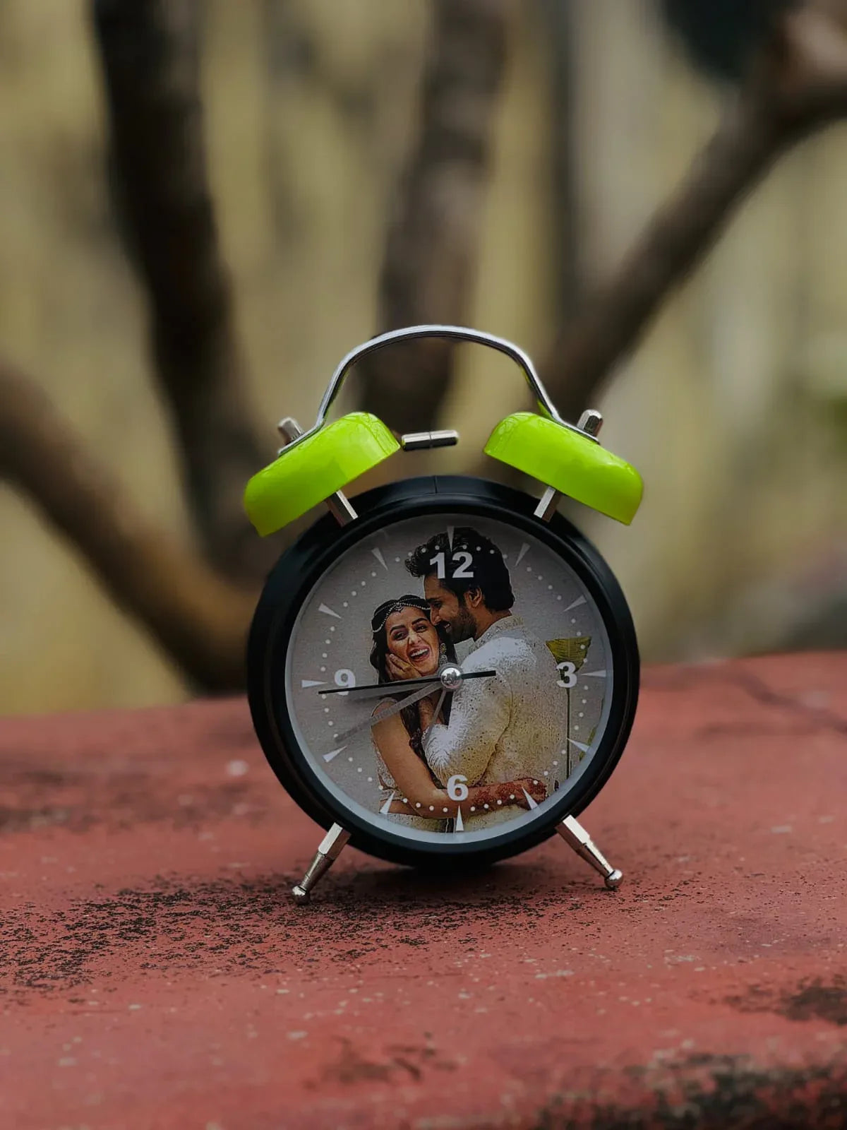 Big alarm clock - Photo frames